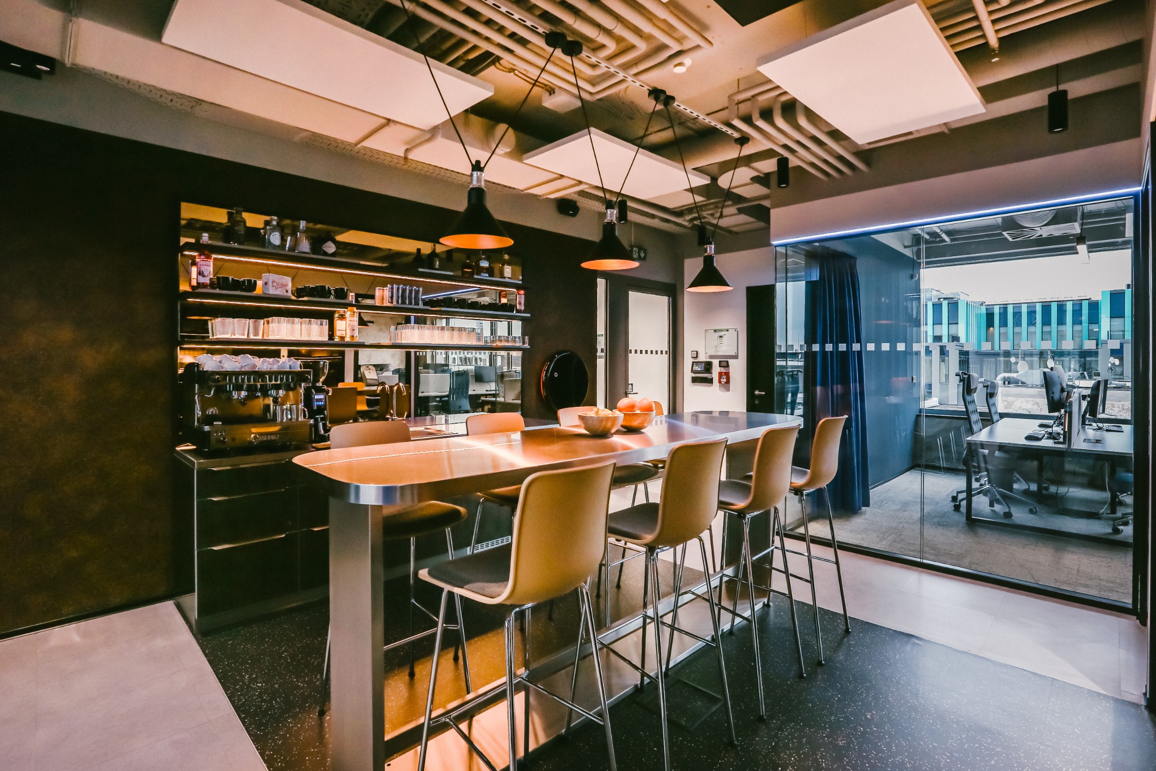 Diamant — barová zóna lounge