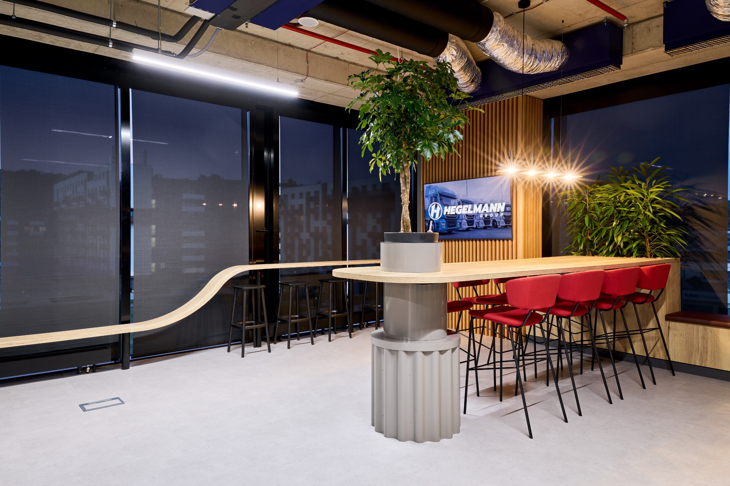 Hegelmann — noční bar