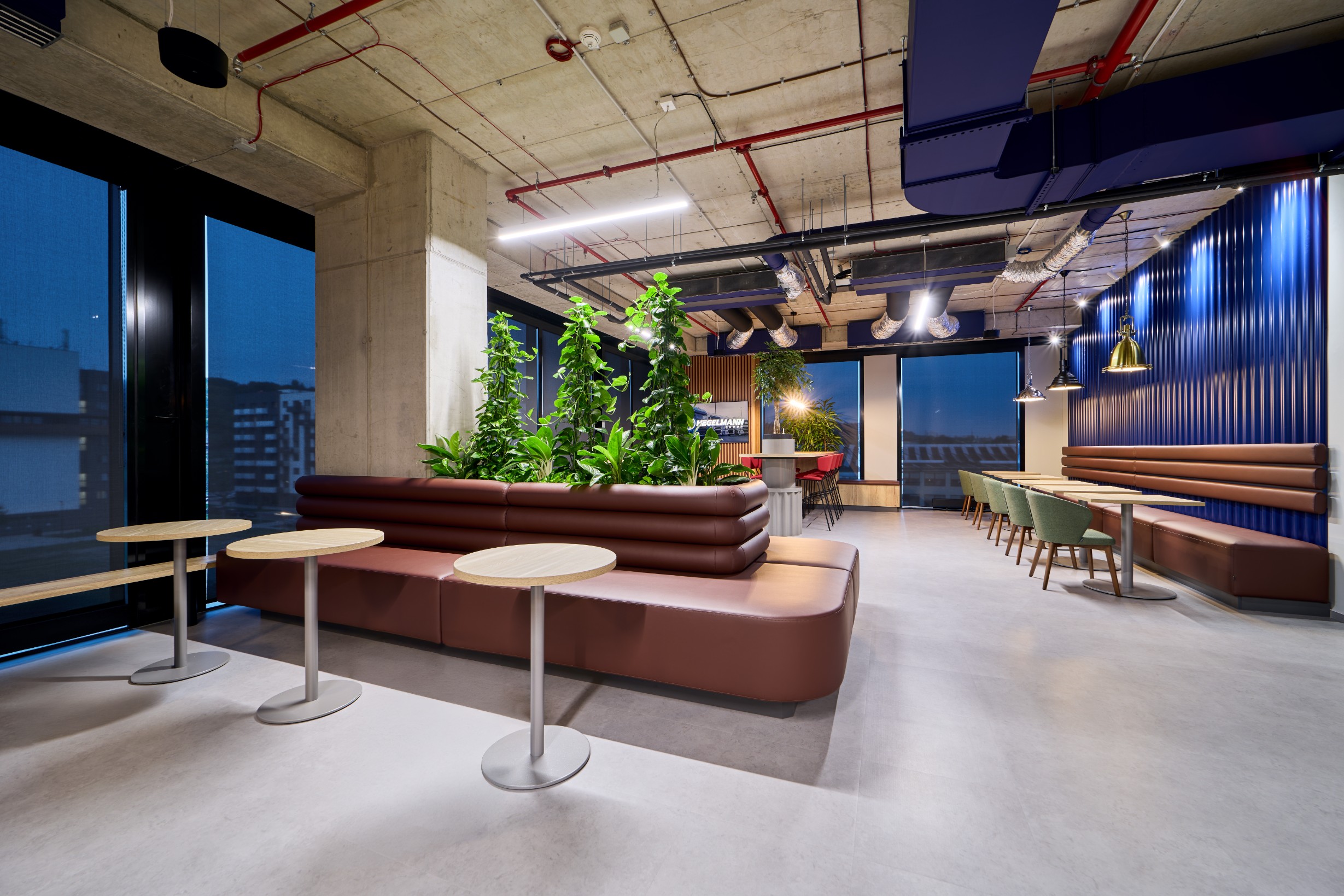 Hegelmann — lounge večer