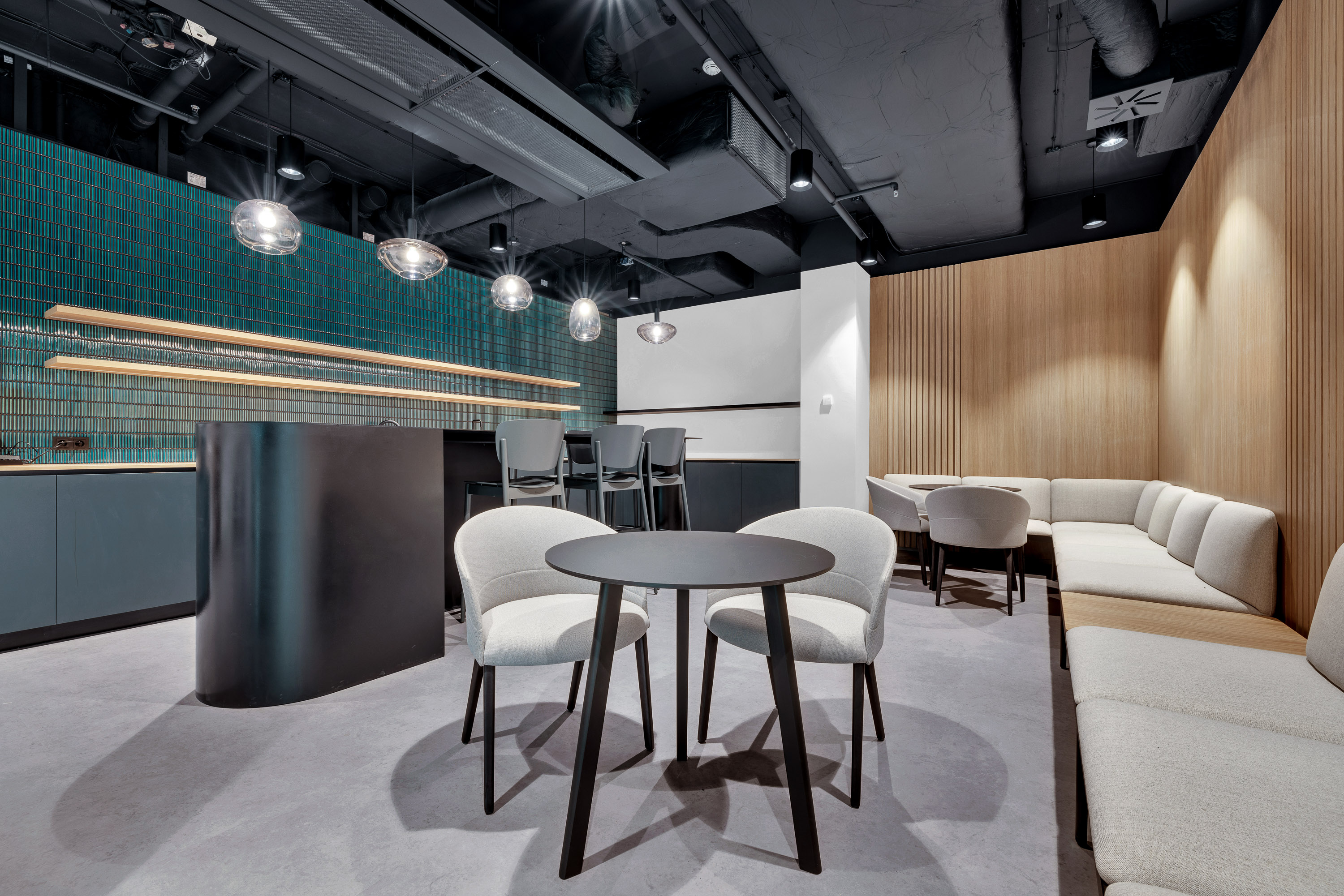 KPMG — lounge bar