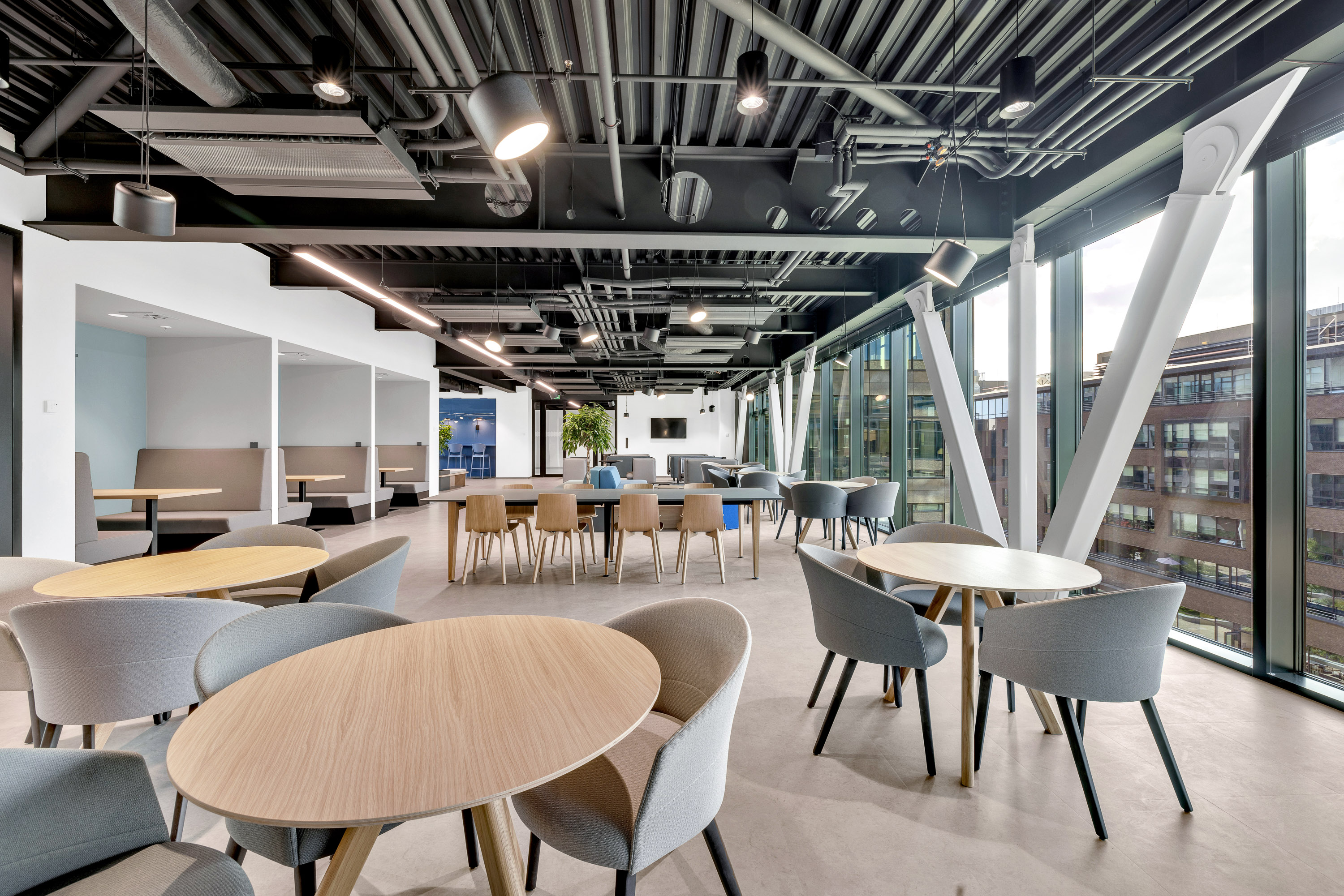KPMG — panorama hubu